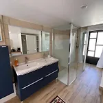 Chambre Hyeres Pres Gare Et Mer